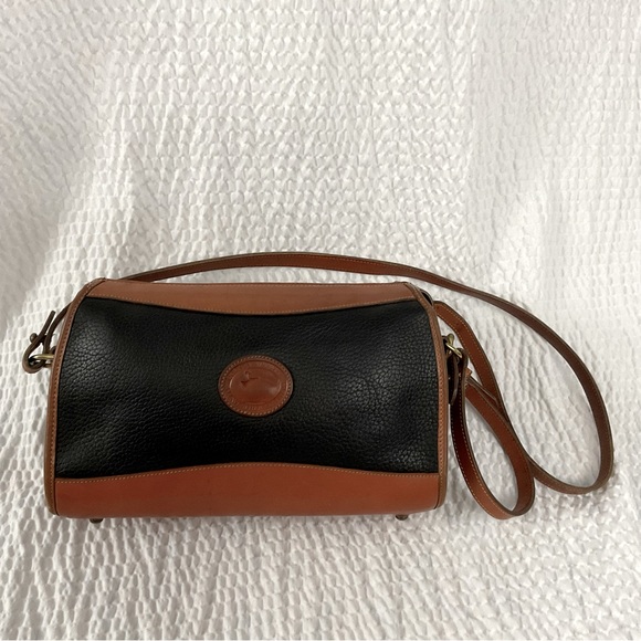 Dooney & Bourke Handbags - Vintage Dooney & Bourke Black & Tan  Crossbody Bag